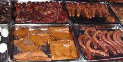 掌握地道卤味，掘金长沙小吃市场——湖南食为天小吃培训学校专业卤菜技术传授